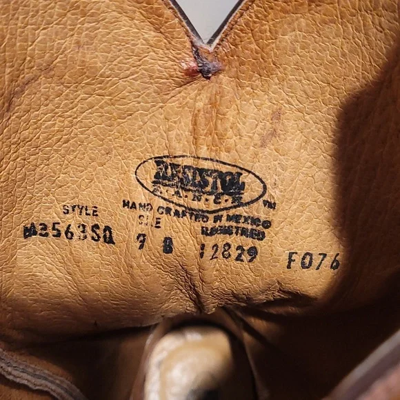 Women's Resistol Brown leather cowboy boots size 9 - Picture 13 of 15